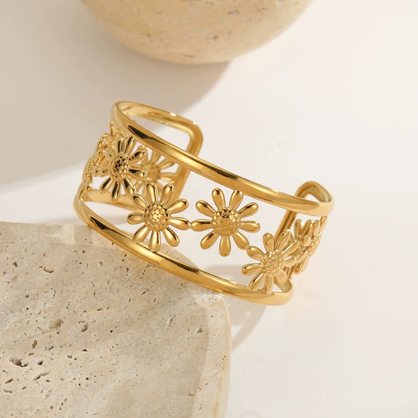 Wholesale Women's Geometric Stainless Steel 18K Electroplated Fashionable Bracelet