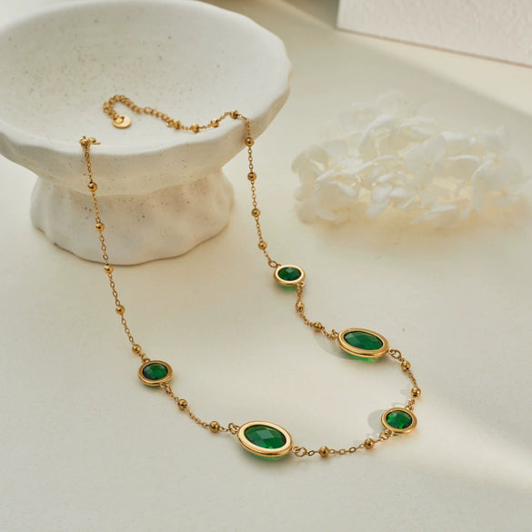 Wholesale Women's Geometric Stainless Steel 18K Electroplated Gemstoneedged Bead Chain Clavicle Chain Jewelry