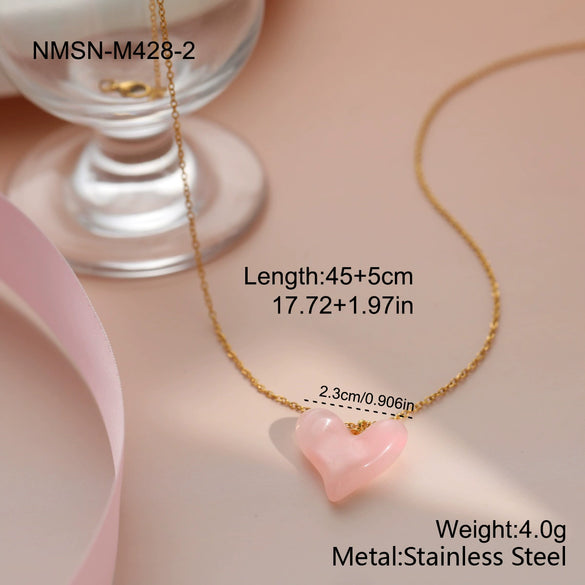 Wholesale Women's Geometric Stainless Steel 18K Gold Electroplated Heart Pendant Necklace Jewelry