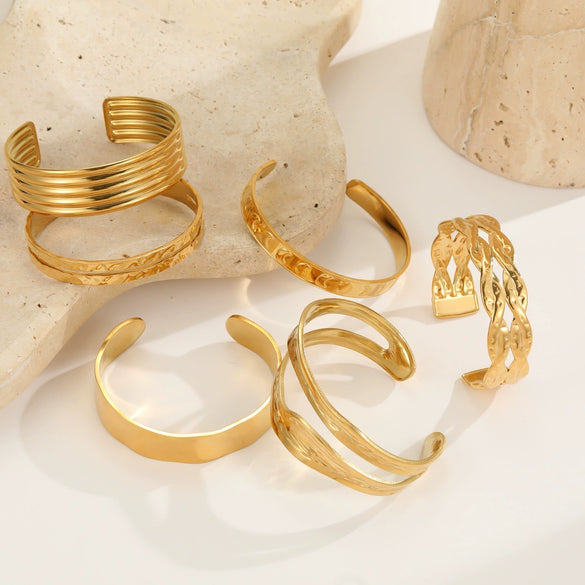 Wholesale Women's Geometric Stainless Steel 18K Gold Plated Fashion Bracelet