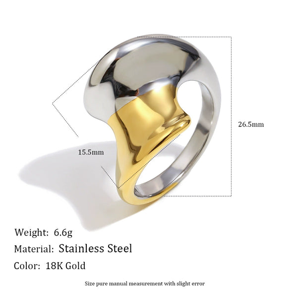 Wholesale Women's Geometric Stainless Steel 18K Gold Plated Twisted Symmetrical Ring Light Luxury Style