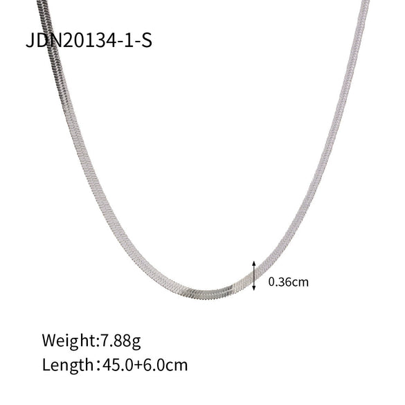 Wholesale Women's Geometric Stainless Steel Necklace With Pvd Furnace Vacuum Real Gold Plating