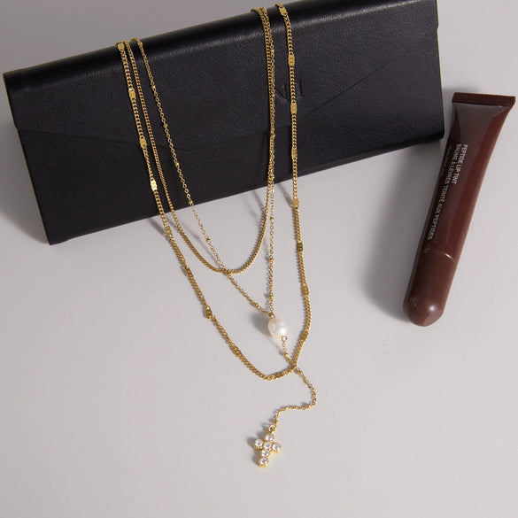 Wholesale Women's Geometric Stainless Steel Necklace With Pvd Furnace Vacuum Real Gold Plating