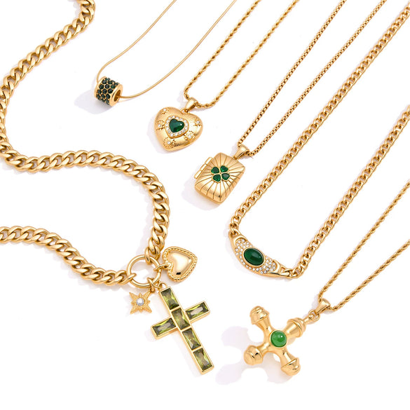 Wholesale Women's Geometric Stainless Steel Necklace With Vacuum Real Gold Plating In Pvd Furnace