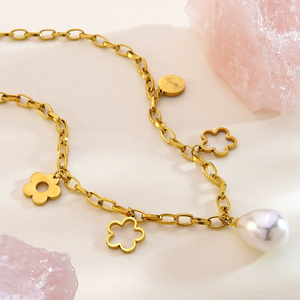 Wholesale Women's Geometric Stainless Steel Pearl Necklace And Floral Bracelet With Electroplating And Paperclip Chain