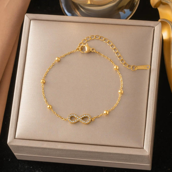 Wholesale Women's Geometric Stainless Steel Real Gold Plated Bracelet With Four Leaf Clover Pendant