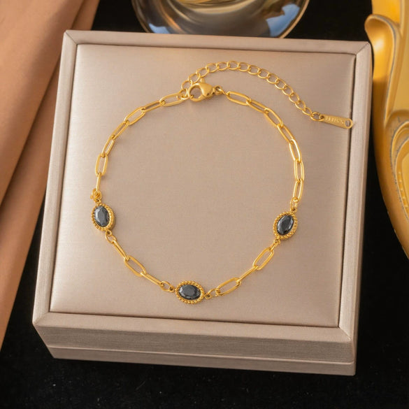 Wholesale Women's Geometric Stainless Steel Real Gold Plated Bracelet With Four Leaf Clover Pendant