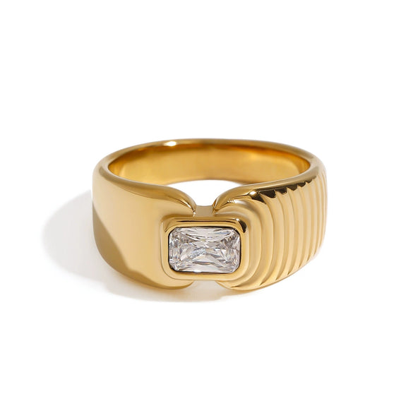 Wholesale Women's Geometric Stainless Steel Ring With 18K Gold Electroplated Titanium Steel French Retro Style