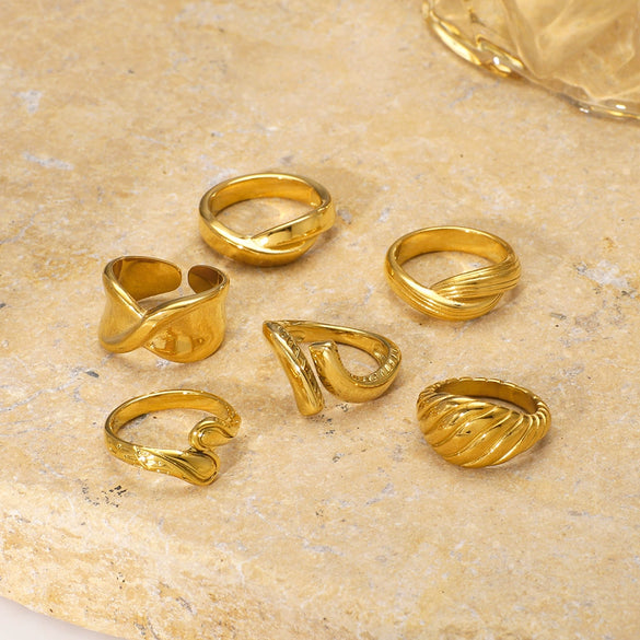 Wholesale Women's Geometric Stainless Steel Ring With Line Rope Knot Texture And Electroplating Processing