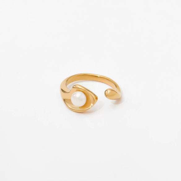 Wholesale Women's Geometric Stainless Steel Ring With Pvd Furnace Vacuum Real Gold Plating Light Luxury Minimalist Style