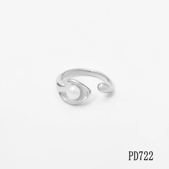 Wholesale Women's Geometric Stainless Steel Ring With Pvd Furnace Vacuum Real Gold Plating Light Luxury Minimalist Style