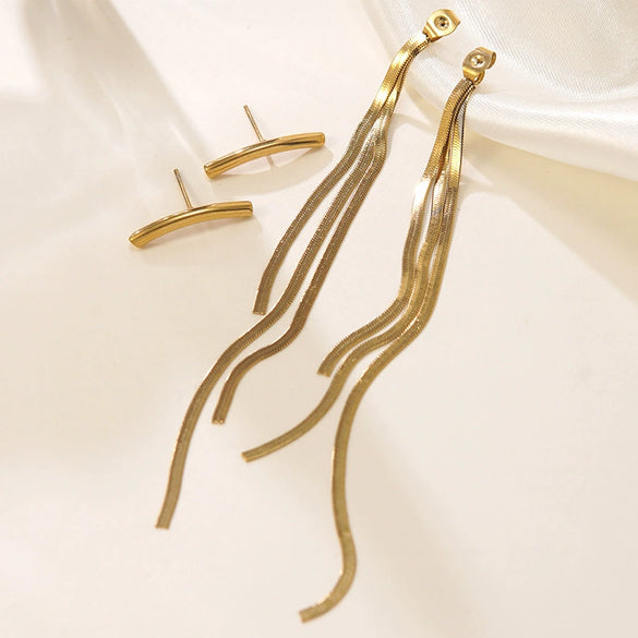 Wholesale Women's Geometric Stainless Steel Tassel Gold Plated Earrings Old Money Style Jewelry