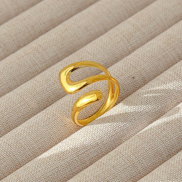 Wholesale Women's Geometric Stainless Steel Titanium Steel Ring With Geometric Plants And Flowers Pattern 18K Gold Electroplated Ins Style