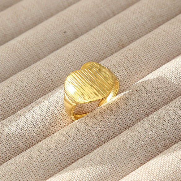 Wholesale Women's Geometric Stainless Steel Titanium Steel Ring With Geometric Plants And Flowers Pattern 18K Gold Electroplated Ins Style