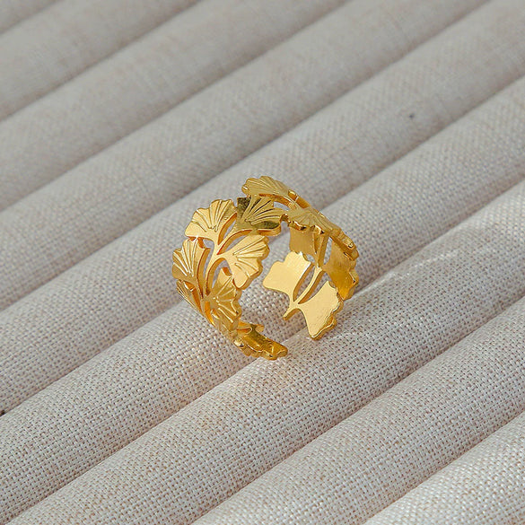Wholesale Women's Geometric Stainless Steel Titanium Steel Ring With Geometric Plants And Flowers Pattern 18K Gold Electroplated Ins Style