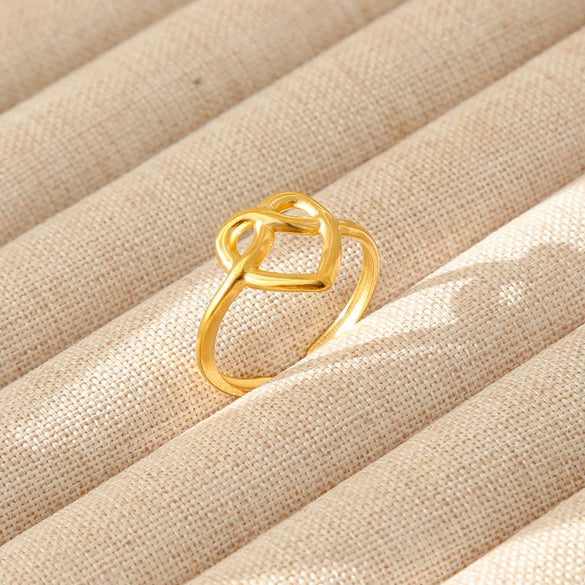 Wholesale Women's Geometric Stainless Steel Titanium Steel Ring With Geometric Plants And Flowers Pattern 18K Gold Electroplated Ins Style