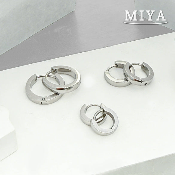 Wholesale Women's Geometric Stainless Steel Vacuum Plated Earrings Simple Ear Clips Niche Minimalist Gold Plated