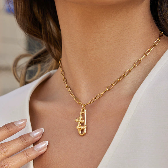 Wholesale Women's Geometric Stainless Steel Vacuum Real Gold Plated Paperclip Necklace Luxury Jewelry