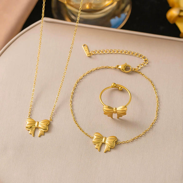 Wholesale Women's Geometric Titanium Steel Necklace And Bracelet Set With 18K Gold Plated O Word Chain And Ribbon Bow Pendant