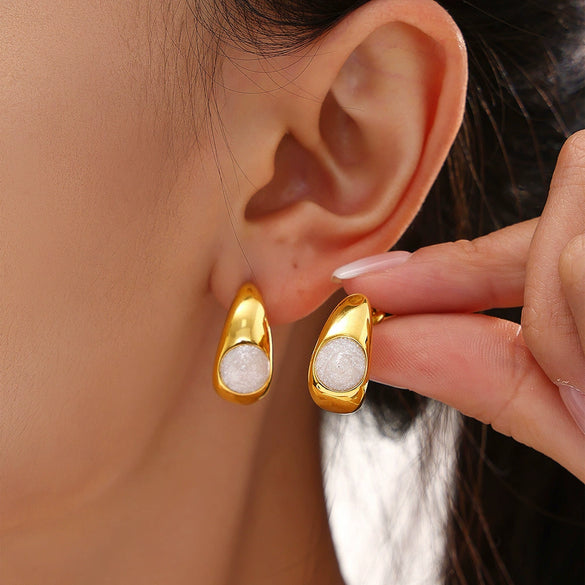Wholesale Women's Geometric Ushaped And Crescent Cshaped Stainless Steel Pearl Powder Dripping Oil Electroplated 18K Gold Earrings