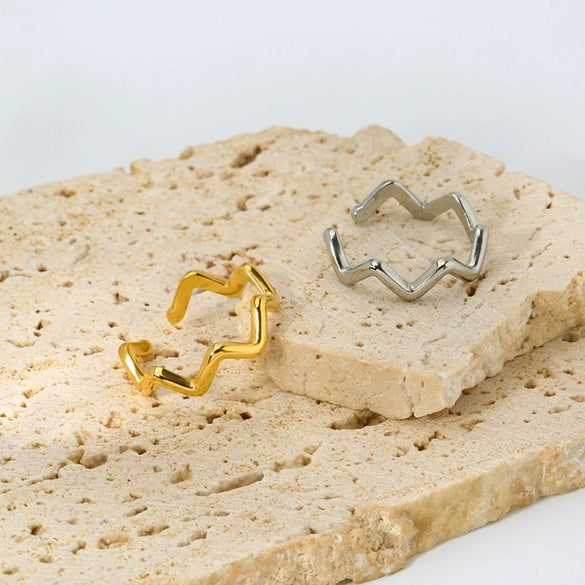 Wholesale Women's Geometric Waveshaped Stainless Steel 18K Gold Plated Open Index Finger Ring Jewelry