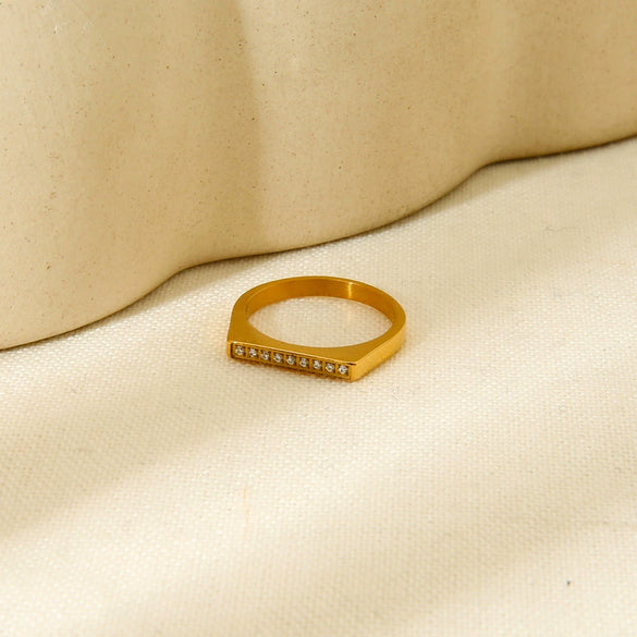 Wholesale Women's Geometric Zirconiastudded Dshaped Stainless Steel 18K Gold Plated Stackable Ring
