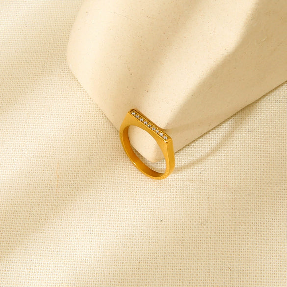Wholesale Women's Geometric Zirconiastudded Dshaped Stainless Steel 18K Gold Plated Stackable Ring