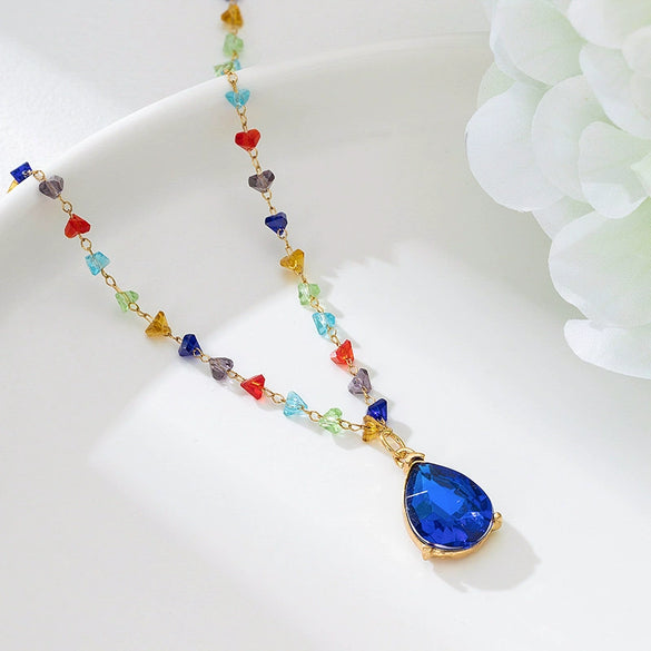 Wholesale Women's Glass Bead Chain Water Drop Pendant Necklace With Flower Pattern Alloy Zinc Electroplated