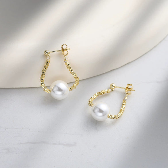 Wholesale Women's Glowing 925 Silver Electroplated Broken Silver Pearl Earrings Highend Minimalist Style