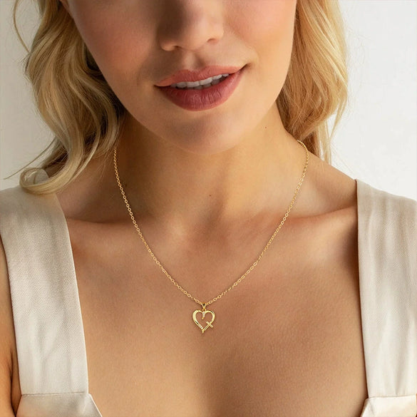 Wholesale Women's Gold Plated Copper Heart Shaped Clavicle Chain Necklace With Cross Inlay And Electroplating Treatment