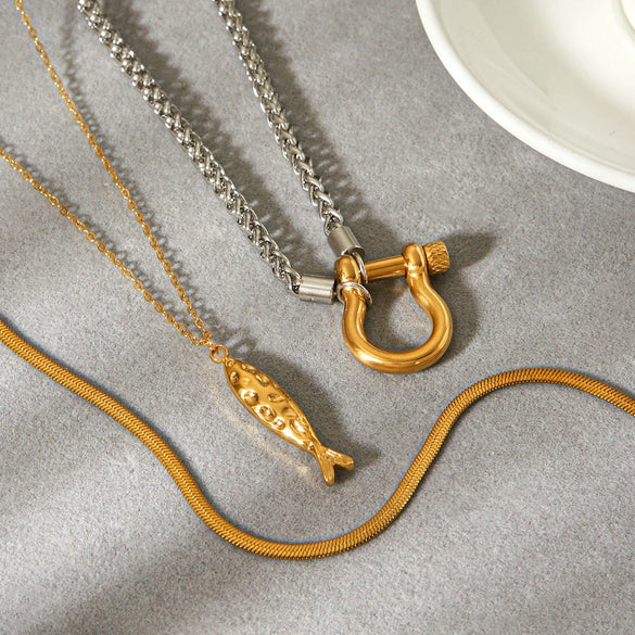 Wholesale Women's Gold Plated Geometric Stainless Steel Carp Pendant Necklaces