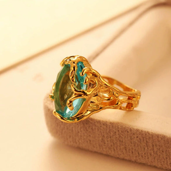 Wholesale Women's Goldplated Geometric Hollow Blue Crystal Ring Jewelry
