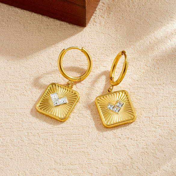 Wholesale Women's Goldplated Stainless Steel Geometric Heartshaped Diamondencrusted Earrings With Square Pendants And Ear Hoops