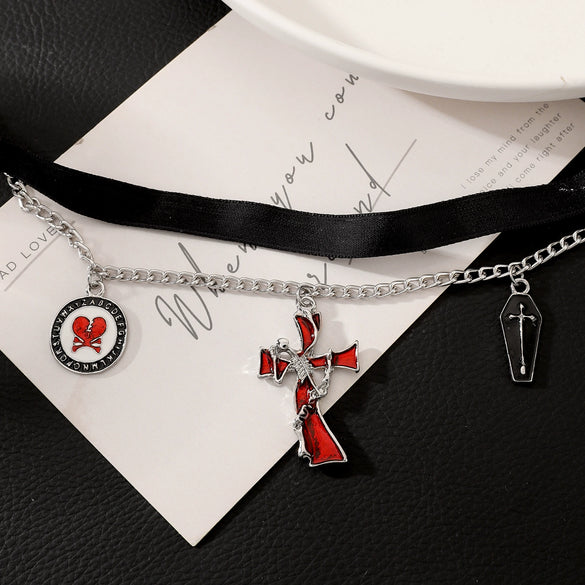 Wholesale Women's Gothic Dark Style Geometric Cross Pendant Choker Necklace With Electroplating Alloy Material