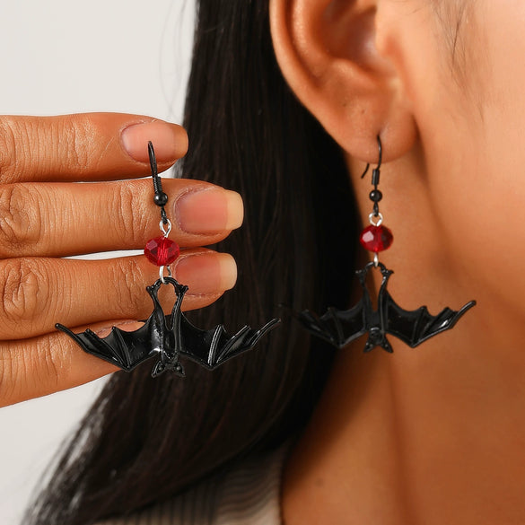 Wholesale Women's Gothic Style Animal Patterned Zinc Alloy Bat Spider Pendant Earrings With 14K Gold Ear Needles And Electroplating