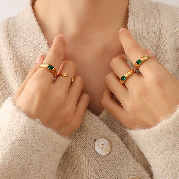 Wholesale Women's Green Diamond Zircon Inlaid Elegant Ring Titanium Steel 18K Gold Plated Geometric Design