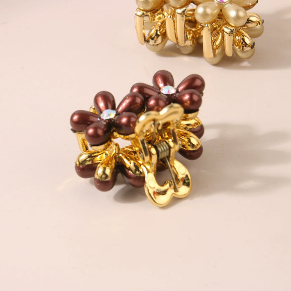 Wholesale Women's Hair Accessories Handmade Imitation Pearl Flower Hair Clip