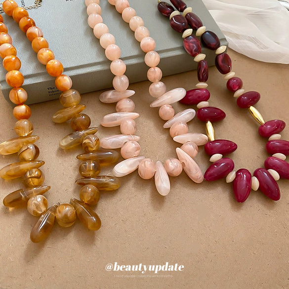 Wholesale Women's Handmade Acrylic Geometric Clavicle Chain Ethnic Style Necklace