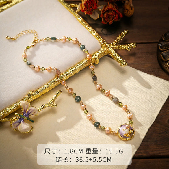 Wholesale Women's Handmade Beaded Clavicle Chain Necklace With Freshwater Pearl And Copper In Geometric And Heart Shape