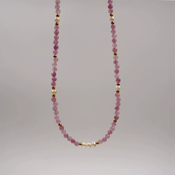 Wholesale Women's Handmade Geometric Artificial Crystal And Freshwater Pearl Clavicle Necklace