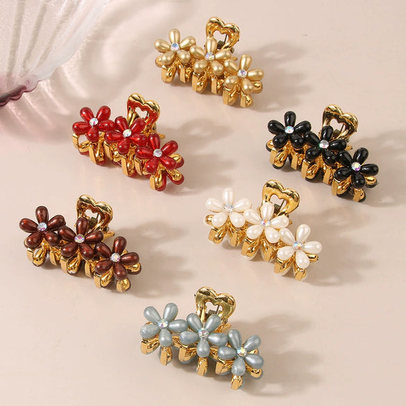 Wholesale Women's Handmade Imitation Pearl Plant Flower Hair Claw Hair Accessories