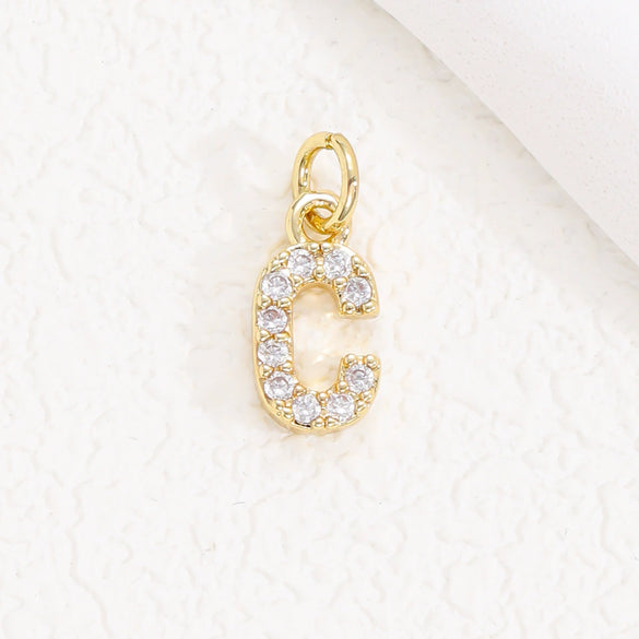 Wholesale Women's Handmade Jewelry Copper Letter Pendant Necklace With Micropaved Zircon