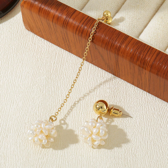 Wholesale Women's Handmade Light Luxury Geometric Pearl Earrings