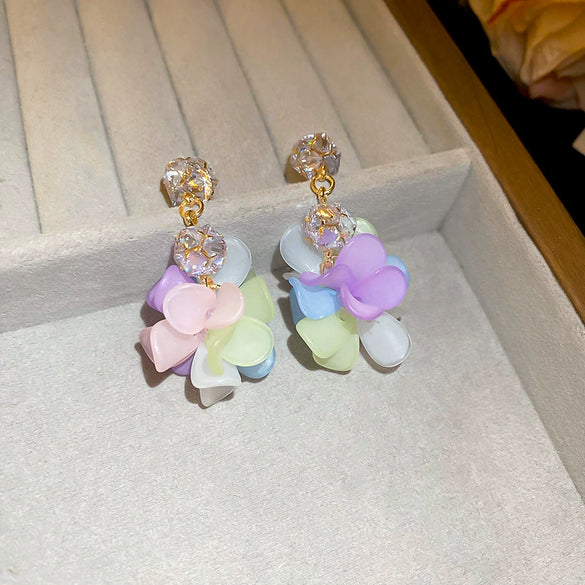 Wholesale Women's Handmade Plastic And Resin Flowershaped Tassel Earrings Little Fresh Style