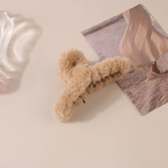 Wholesale Women's Handmade Plastic Resin Hair Accessories Shark Clip For Autumn And Winter