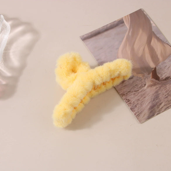 Wholesale Women's Handmade Plastic Resin Hair Accessories Shark Clip For Autumn And Winter