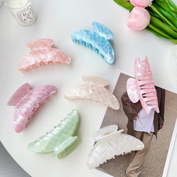 Wholesale Women's Handmade Pvc Sweet Geometric Big Crescent Hair Clip Hair Accessories
