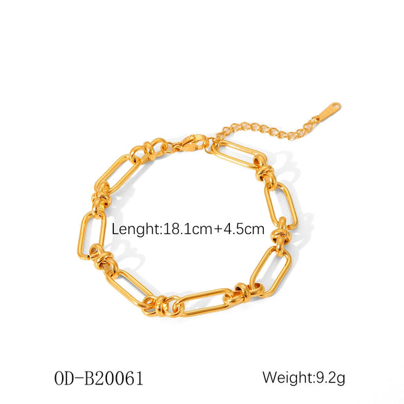 Wholesale Women's Handmade Stainless Steel Twist Chain Bracelet With Geometric Wave Pattern And Electroplating