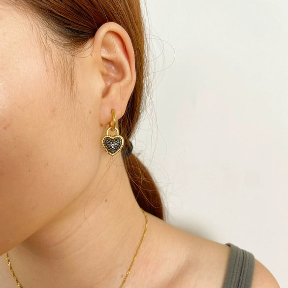 Wholesale Women's Heart Pattern Electroplated 18K Gold Stainless Steel Earrings