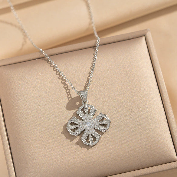 Wholesale Women's Heart Shape Cross Vajra Clavicle Necklace With Copper Zircon Pendant Gold Plated In Vacuum Furnace 18K O Word Chain Light Luxury Style